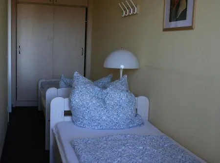 Ferienwohnung-e225